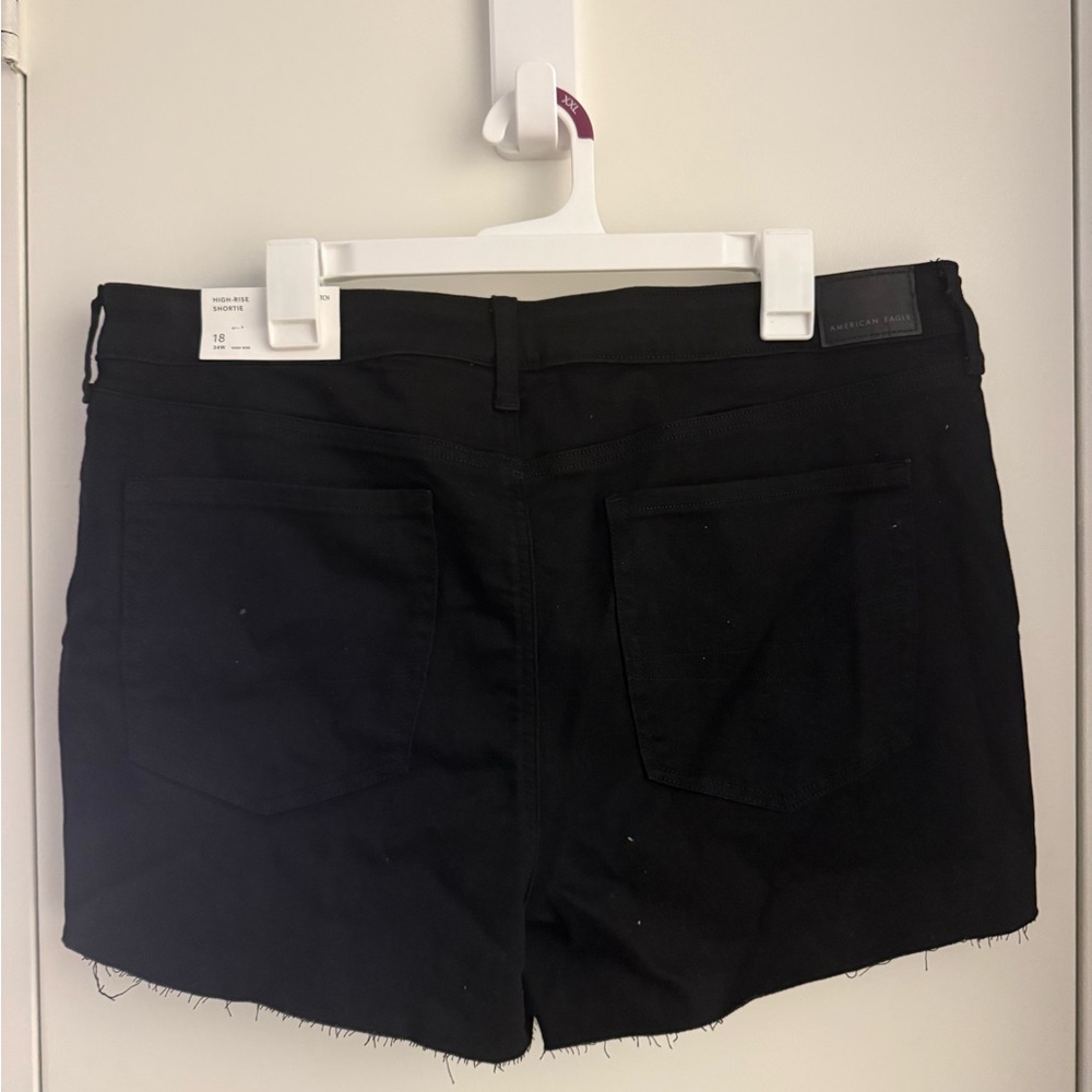 NWT American Eagle Black Women's Jean Shorts - Picture 4 of 4